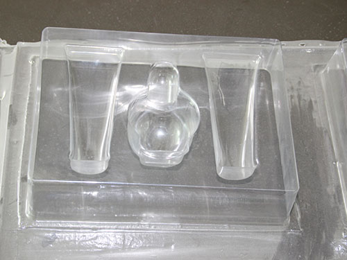 东莞吸塑包装厂教你如何选择包装盒定做